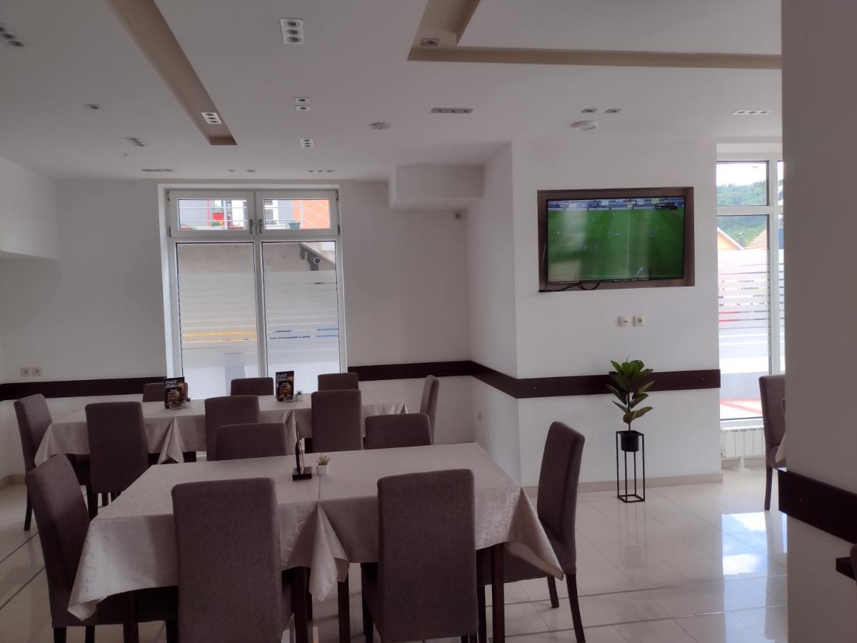 Zlatni San Hotel Banja Koviljača Екстериор снимка